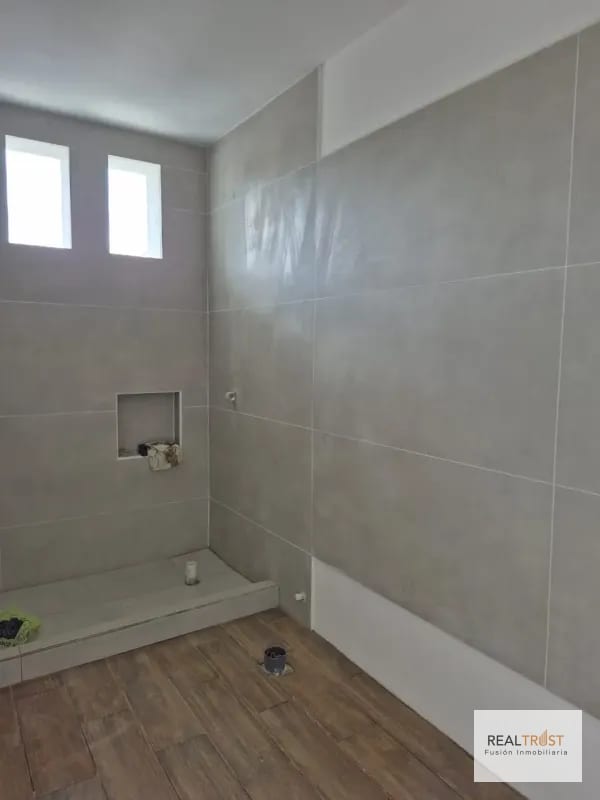 VENDO CASA PARA ESTRENAR HACIENDA REAL, ZONA 16 — Casa en Venta en Hacienda Real, Zona 16, Guatemala, Ciudad — foto 2 de 9