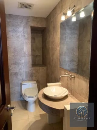 Lindo y amplio apartamento en venta en edificio zona 14 — Apartamento en Alquiler en Zona 14, Guatemala, Ciudad — miniatura 7 de 7
