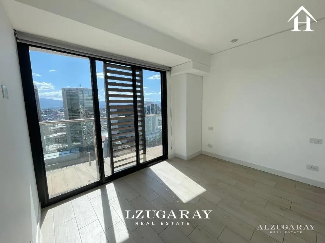 APTO MODERNO C/VISTA ESPECTACULAR 3 HAB. /2 BALCONES / EDIF QUO ZONA 4 — Apartamento en Alquiler en QUO, Zona 4, Guatemala, Ciudad — foto 7 de 15