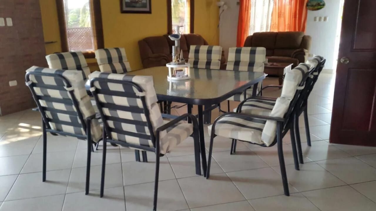 Venta Casa en la Playa -Chulamar- — Casa en Venta en Chulamar, Puerto San José, Escuintla — foto 11 de 13