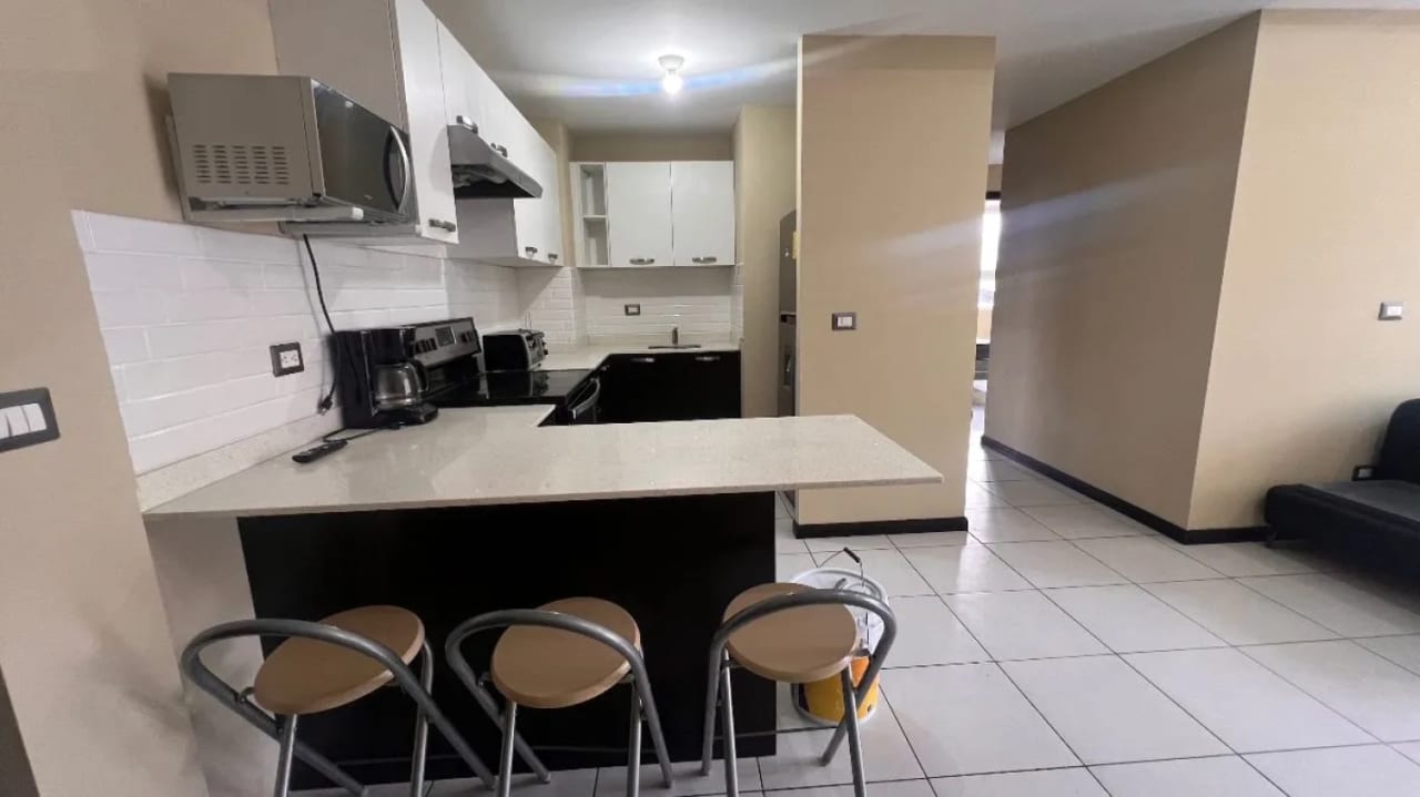 ALQUILER APARTAMENTO AMUEBLADO ZONA 4 MIXCO — Apartamento en Alquiler en Vistas de la floresta, Zona 4 Mixco, Guatemala, Ciudad — foto 14 de 16