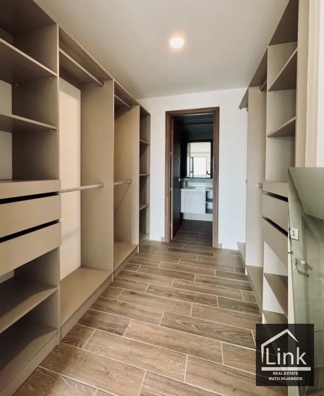 RENTA O VENTA  de Apartamenro zona 14 — Apartamento en Alquiler en Parque 14, Zona 14, Guatemala, Ciudad — foto 7 de 11