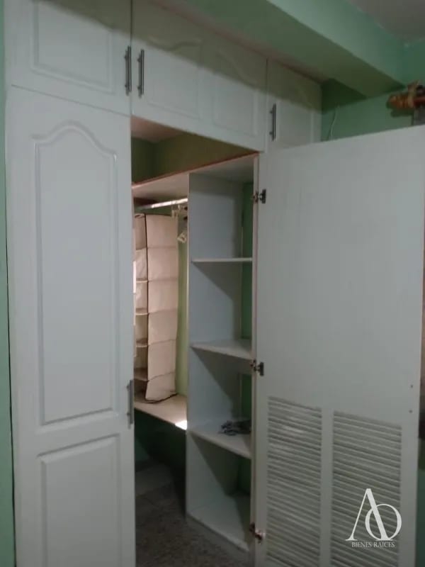 Casa en Venta en Pinares de San Cristóbal, zona 8 de Mixco / EN DIRECTO — Casa en Venta en Pinares de San Cristobal, Zona 8 Mixco, Guatemala, Ciudad — foto 11 de 17