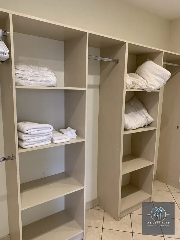 Lindo y amplio apartamento en Edificio Milenia zona 10 — Apartamento en Alquiler en Zona 10, Guatemala, Ciudad — foto 6 de 14