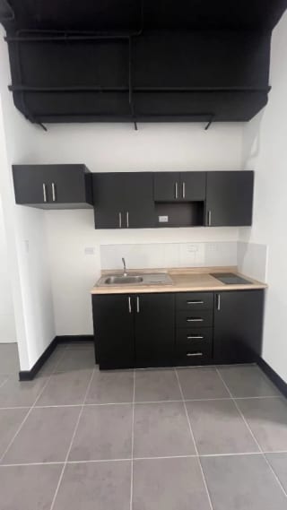ALQUILER DE APARTAMENTO EN EDIFICIO KAMINAL7 — Apartamento en Alquiler en Zona 7, Guatemala, Ciudad — miniatura 6 de 9