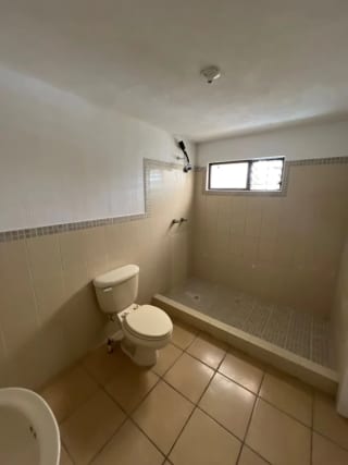 Casa en Venta Zona 16 Hacienda Real — Casa en Venta en Hacienda Real, Zona 16, Guatemala, Ciudad — miniatura 4 de 11