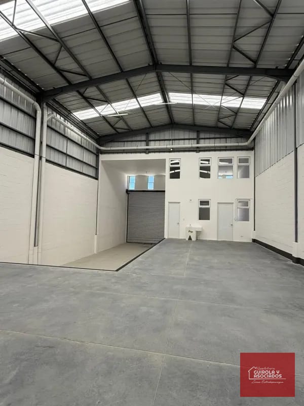 Bodega en Venta en KM 27 Carretera el Salvador Parque Industrial CAES 002BVCD — Bodega / Ofibodega en Venta en Parque Industrial CAES, Carretera a El Salvador, Guatemala, Ciudad — foto 3 de 9
