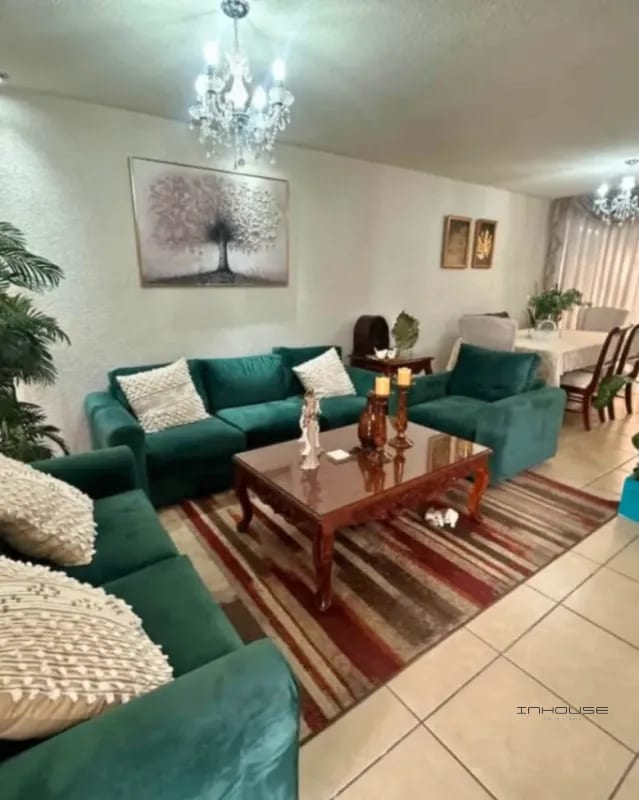 CASA EN VENTA EN CAES KM 25 -ALTOS DE VILLAGE- — Casa en Venta en Carretera a El Salvador, Guatemala, Ciudad — foto 1 de 10