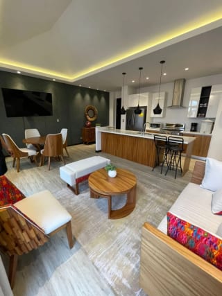 Apto amoblado en renta en LIRIOS DE CAYALÁ 2 zona 16 — Apartamento en Alquiler en Lirios de Cayalá II, Zona 16, Guatemala, Ciudad — miniatura 1 de 13