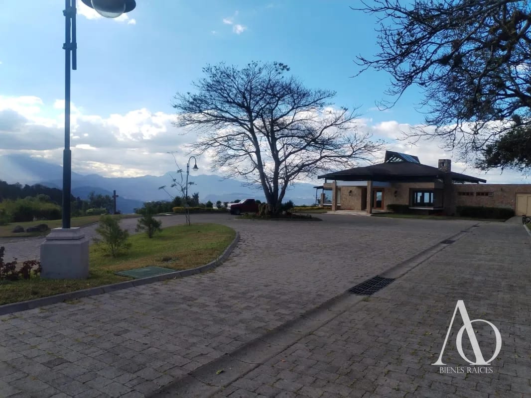 Terreno en Venta Residencial El Recreo Santa Elena del Lago, Km. 32.5 carretera a Santa Elena Barillas / EN DIRECTO — Terreno en Venta en Santa Elena del Lago, Santa Elena Barillas, Guatemala, Ciudad — foto 3 de 6