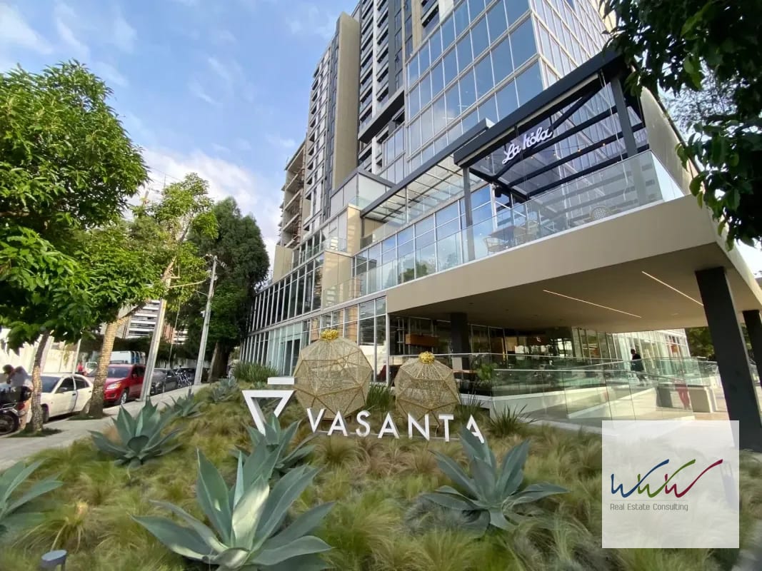 Oficina en Venta en Edificio Vasanta zona 10 — Oficina en Venta en Zona 10, Guatemala, Ciudad — foto 1 de 13