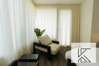 Apartamento en ALQUILER en Edificio Santa Maria, zona 10 — Apartamento en Alquiler en Santa María, Zona 10, Guatemala, Ciudad — miniatura 3 de 10