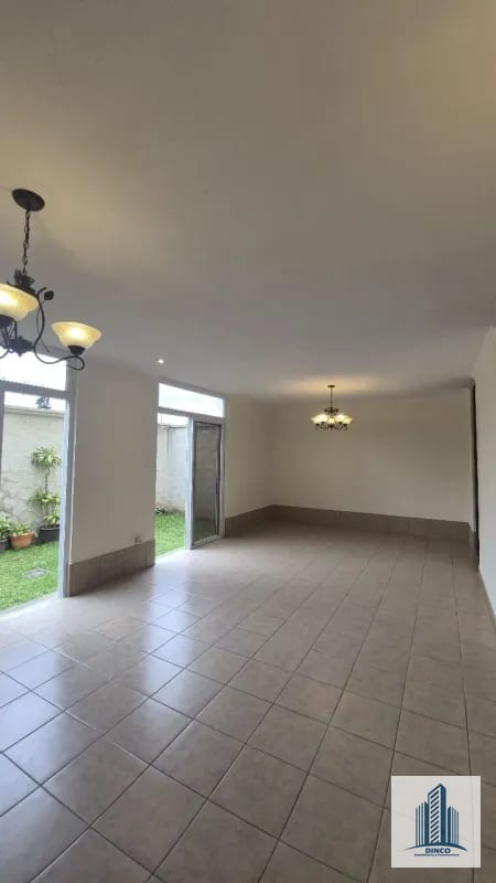 Vendo Casa en Quinta Los Encinos Z.7 de Mixco — Casa en Venta en Quinta Los Encinos, Zona 7 Mixco, Guatemala, Ciudad — foto 6 de 6