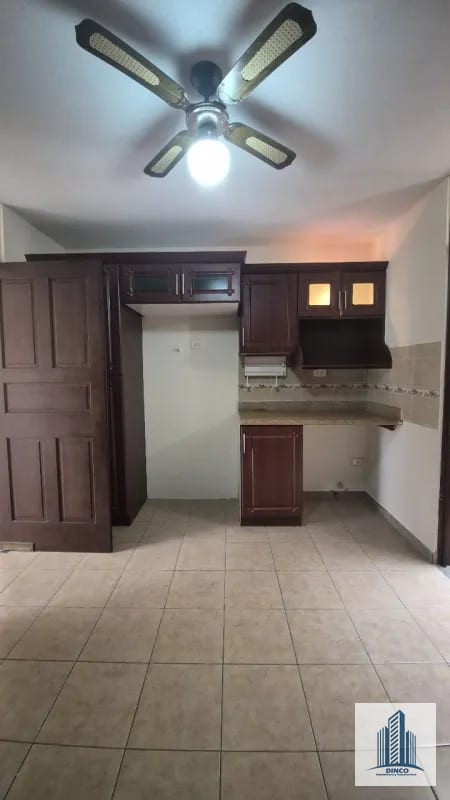 Vendo Casa en Quinta Los Encinos Z.7 de Mixco — Casa en Venta en Quinta Los Encinos, Zona 7 Mixco, Guatemala, Ciudad — foto 4 de 6