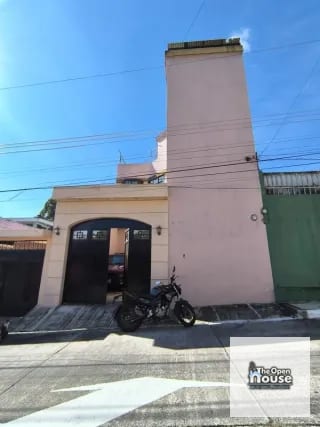 Residenciales Valle de Minerva, zona 11 Mixco, Guatemala! — Casa en Venta en Zona 11 Mixco, Guatemala, Ciudad — miniatura 1 de 12