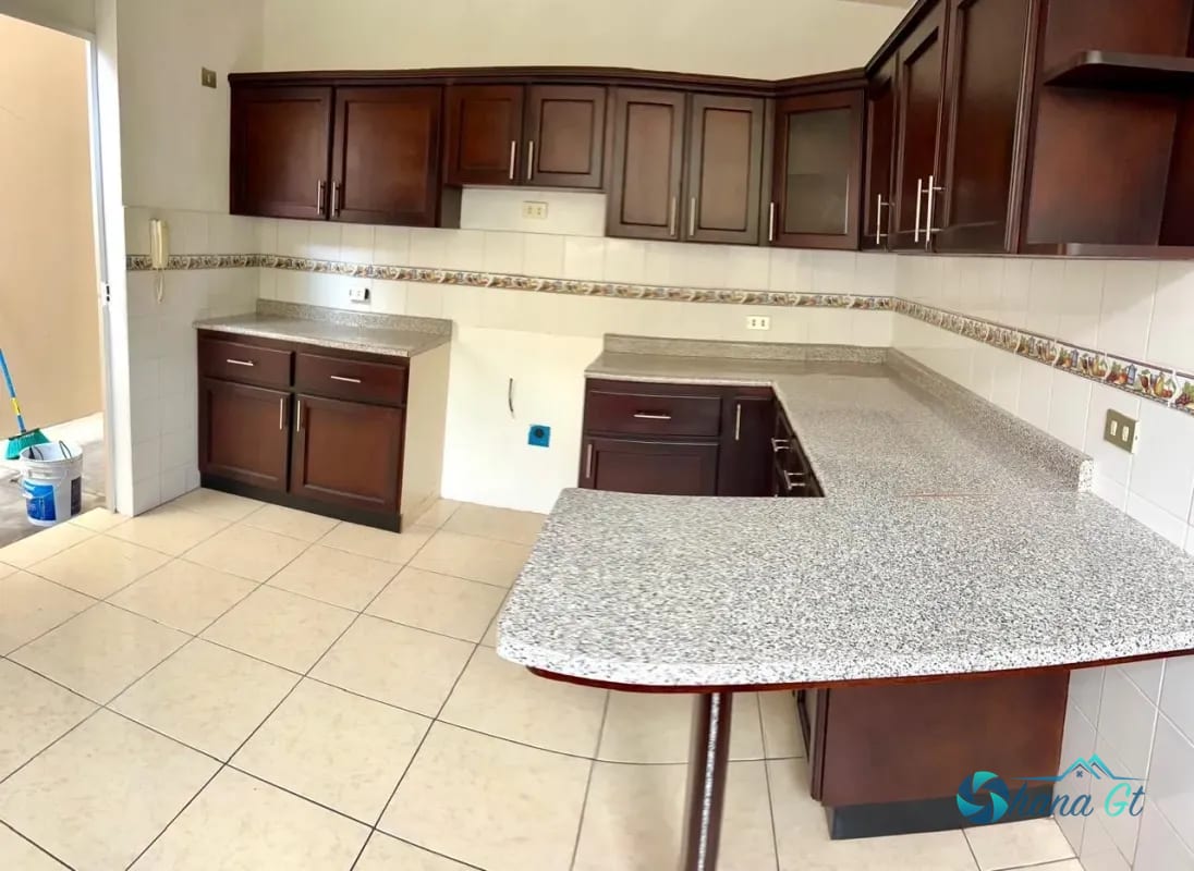 CASA EN VENTA KM16.5 CAES — Casa en Venta en Carretera a El Salvador, Guatemala, Ciudad — foto 8 de 9