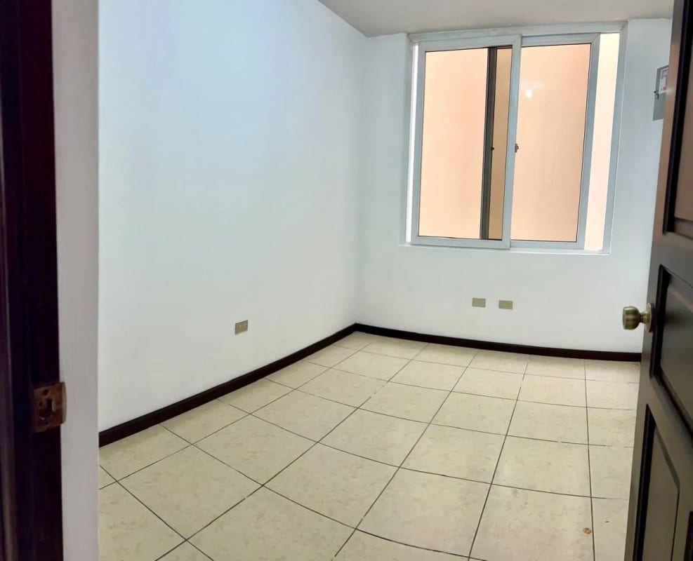 CASA EN VENTA KM16.5 CAES — Casa en Venta en Carretera a El Salvador, Guatemala, Ciudad — foto 5 de 9