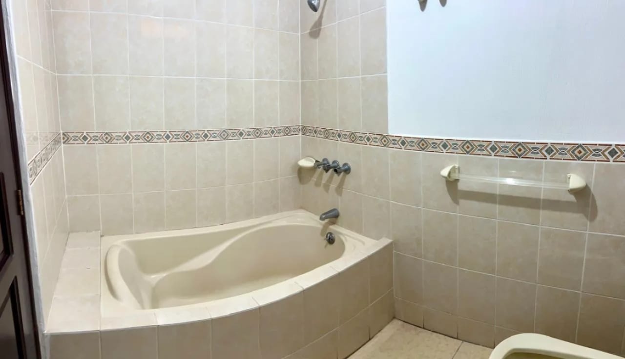 CASA EN VENTA KM16.5 CAES — Casa en Venta en Carretera a El Salvador, Guatemala, Ciudad — foto 3 de 9