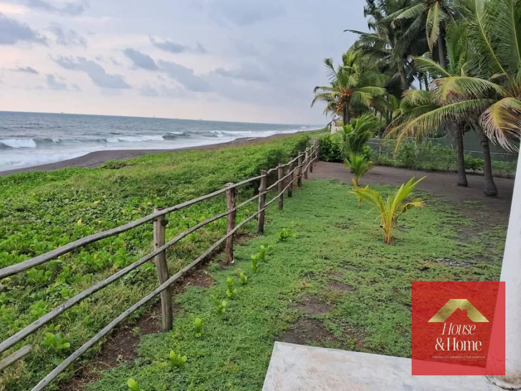 CASA DE PLAYA EN VENTA MONTERRICO - (Rancho) — Casa vacacional en Venta en Monterrico, Santa Rosa — foto 6 de 11