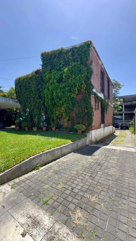 CASA RENTA PARA OFICINAS ZONA 13 — Oficina en Alquiler en Zona 13, Guatemala, Ciudad — foto 1 de 12