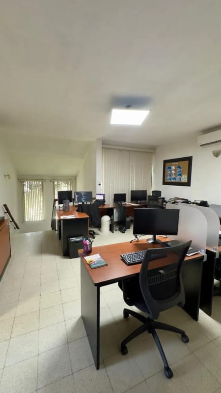 CASA RENTA PARA OFICINAS ZONA 13 — Oficina en Alquiler en Zona 13, Guatemala, Ciudad — foto 2 de 12