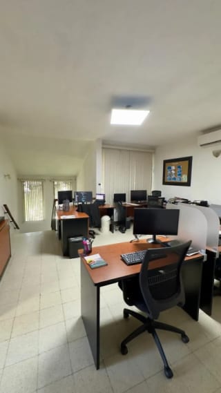 CASA RENTA PARA OFICINAS ZONA 13 — Oficina en Alquiler en Zona 13, Guatemala, Ciudad — miniatura 2 de 12