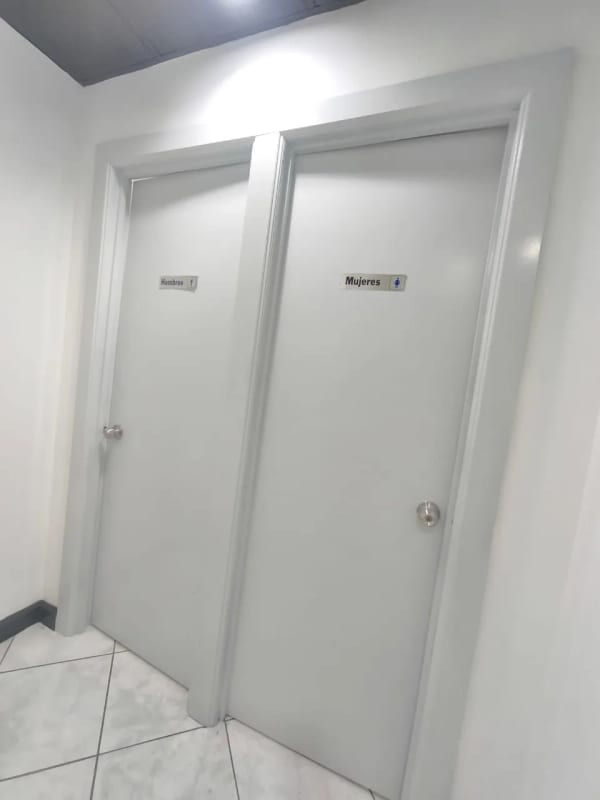 Oficina en Renta zona 14 — Oficina en Alquiler en Zona 14, Guatemala, Ciudad — foto 5 de 11