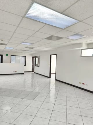 Oficina en Renta zona 14 — Oficina en Alquiler en Zona 14, Guatemala, Ciudad — miniatura 1 de 11