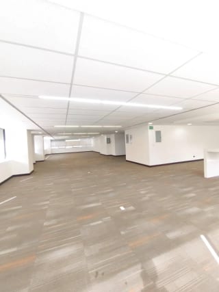 Oficina en Renta zona 10 (Con opción a Venta) — Oficina en Alquiler en Zona 10, Guatemala, Ciudad — miniatura 9 de 13