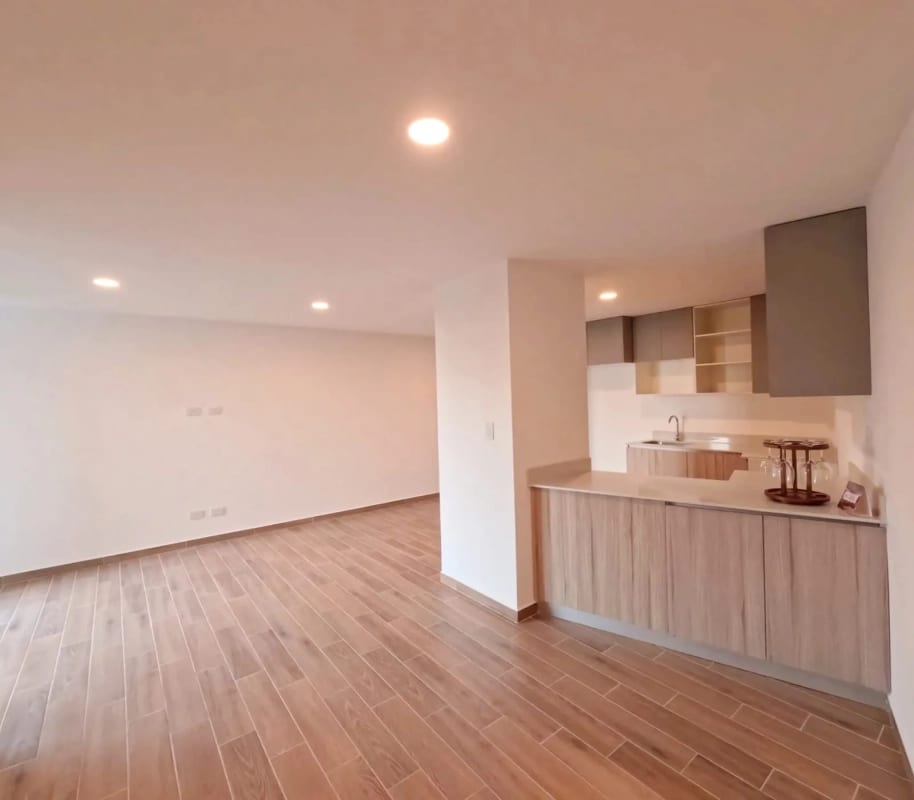APARTAMENTO en VENTA EDIFICIO PARQUE 14 Zona 14 — Apartamento en Venta en Parque 14, Zona 14, Guatemala, Ciudad — foto 10 de 10