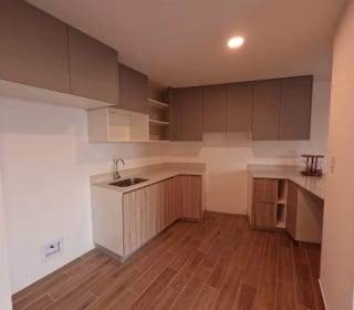 APARTAMENTO en VENTA EDIFICIO PARQUE 14  Zona 14 — Apartamento en Venta en Parque 14, Zona 14, Guatemala, Ciudad — miniatura 9 de 10