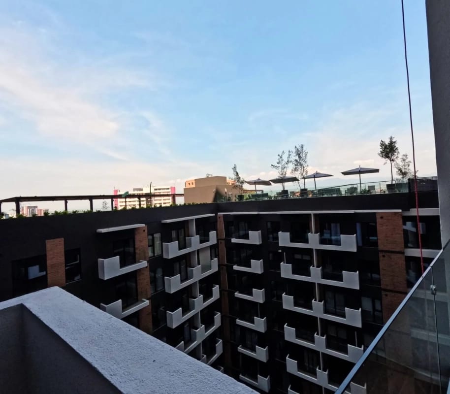APARTAMENTO en VENTA EDIFICIO PARQUE 14 Zona 14 — Apartamento en Venta en Parque 14, Zona 14, Guatemala, Ciudad — foto 2 de 10