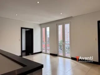 ALQUILER APARTAMENTO ZONA 14, DOS NIVELES — Apartamento en Alquiler en Zona 14, Guatemala, Ciudad — miniatura 12 de 17