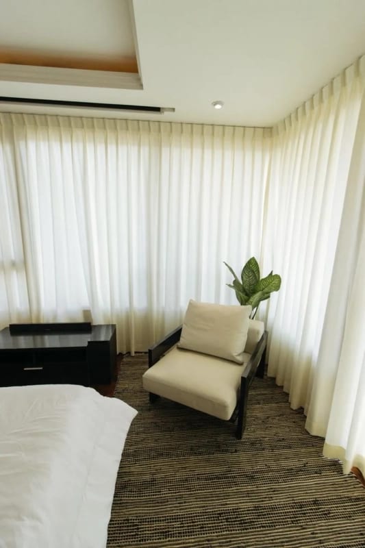 RENTA  ELEGANTE APARTAMENTO AMUEBLADO 3 HAB ZONA 10 — Apartamento en Alquiler en Santa María, Zona 10, Guatemala, Ciudad — foto 4 de 9