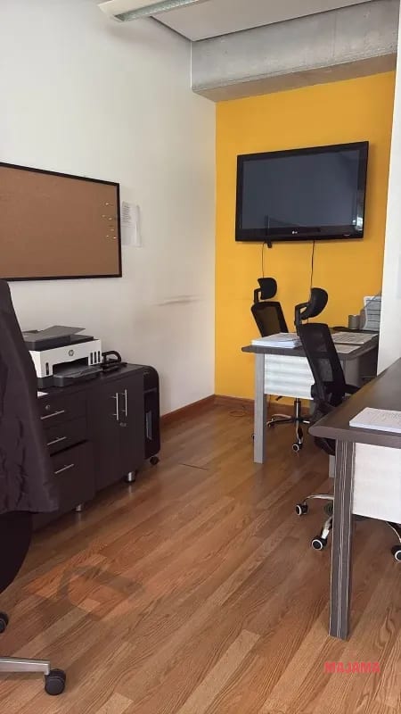 AMPLIA OFICINA AMUEBLADA EN RENTA ZONA 10, CODIGO 0_ORD4 — Oficina en Alquiler en Zona 10, Guatemala, Ciudad — foto 3 de 8