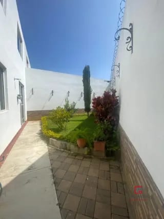 Hermosa casa en venta en Jardines de San Cristóbal zona 8 de Mixco — Casa en Venta en Jardines de San Cristóbal, Zona 8 Mixco, Guatemala, Ciudad — miniatura 7 de 9
