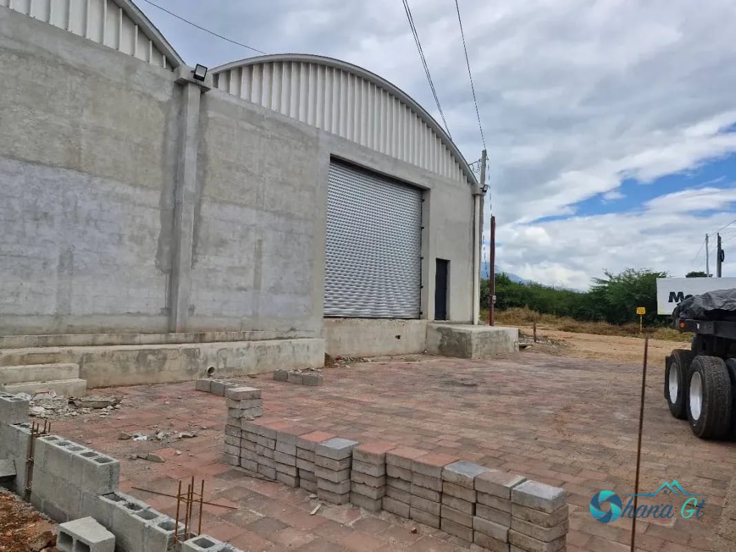 Bodega en Renta Rio Hondo — Bodega / Ofibodega en Alquiler en Rio Hondo, Zacapa — foto 2 de 4
