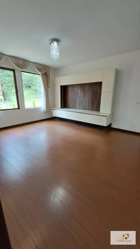 🏡 RENTA CASA EN CONDOMINIO PUERTA GRANDE, Km.14.1 CAES. — Casa en Alquiler en Carretera a El Salvador, Guatemala, Ciudad — foto 8 de 15