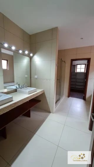 🏡 RENTA CASA EN CONDOMINIO PUERTA GRANDE,  Km.14.1  CAES. — Casa en Alquiler en Carretera a El Salvador, Guatemala, Ciudad — miniatura 6 de 15