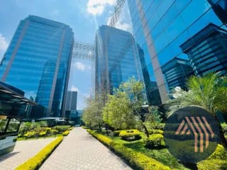 ALQUILER DE AMPLIA OFICINA 232.56MT2 - EUROPLAZA, ZONA 14 — Oficina en Alquiler en Europlaza, Zona 14, Guatemala, Ciudad — miniatura 1 de 17