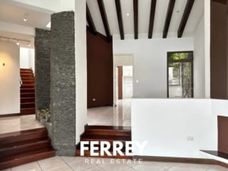 Casa con jardín en condominio Terravista ! — Casa en Venta en Terravista, Carretera a El Salvador, Guatemala, Ciudad — miniatura 2 de 17