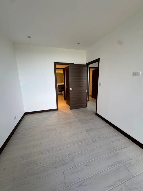 Alquiler de apartamento Spazio z 15 2 habitaciones +1 — Apartamento en Venta en Zona 15, Guatemala, Ciudad — foto 7 de 12