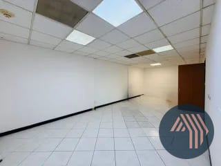 ALQUILER DE AMPLIA OFICINA 232.56MT2 - EUROPLAZA, ZONA 14 — Oficina en Alquiler en Europlaza, Zona 14, Guatemala, Ciudad — miniatura 6 de 17