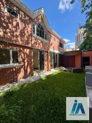 HERMOSA CASA EN VENTA – 📍Residencial Villas de Jacarandas de Cayalá, zona 16 — Casa en Venta en Zona 16, Guatemala, Ciudad — miniatura 1 de 13