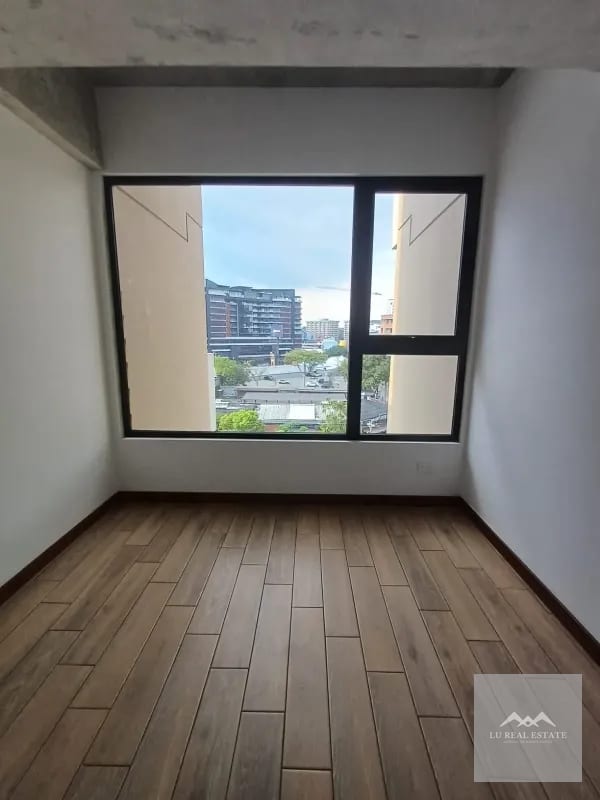 Apartamento de una habitacion en z4 — Apartamento en Alquiler en Zona 4, Guatemala, Ciudad — foto 5 de 9