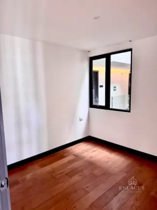 Zona 11 • Apartamento en Renta • Villa Mariscal — Apartamento en Alquiler en Villa Mariscal, Zona 11, Guatemala, Ciudad — miniatura 6 de 8