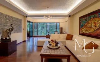 casa en venta en zona 14 dentro de condominio — Casa en Venta en Premiere Club, Zona 14, Guatemala, Ciudad — miniatura 1 de 8