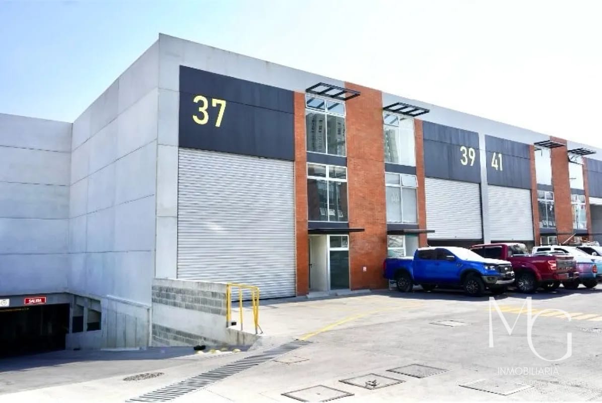 ofibodega en venta en San Nicolás, zona 4 de mixco — Bodega / Ofibodega en Venta en Zona 4 Mixco, Guatemala, Ciudad — foto 1 de 10
