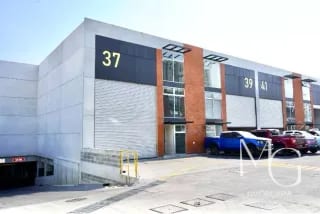 ofibodega en venta en San Nicolás, zona 4 de mixco — Bodega / Ofibodega en Venta en Zona 4 Mixco, Guatemala, Ciudad — miniatura 1 de 10