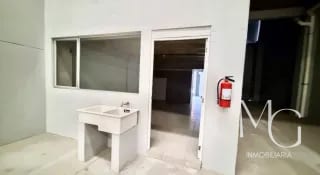 ofibodega en venta en San Nicolás, zona 4 de mixco — Bodega / Ofibodega en Venta en Zona 4 Mixco, Guatemala, Ciudad — miniatura 3 de 10